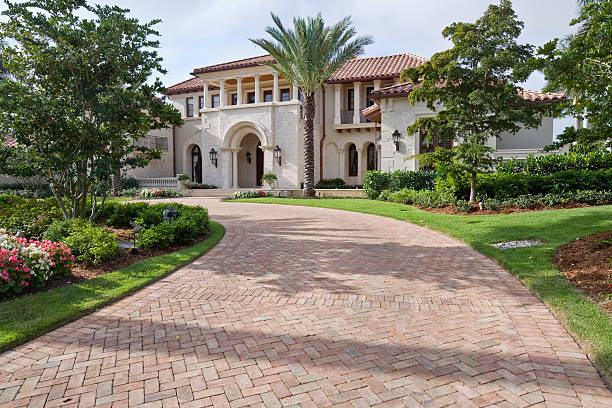 Best Driveway Paving Contractor  in Anna, IL